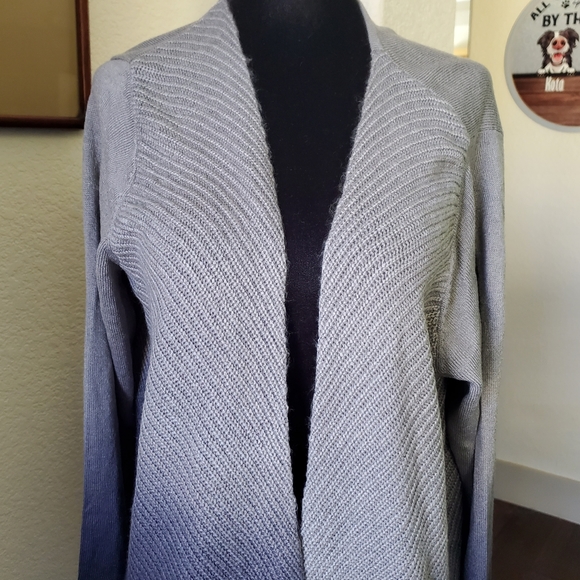 Gray and black ombre cardigan - Picture 11 of 12